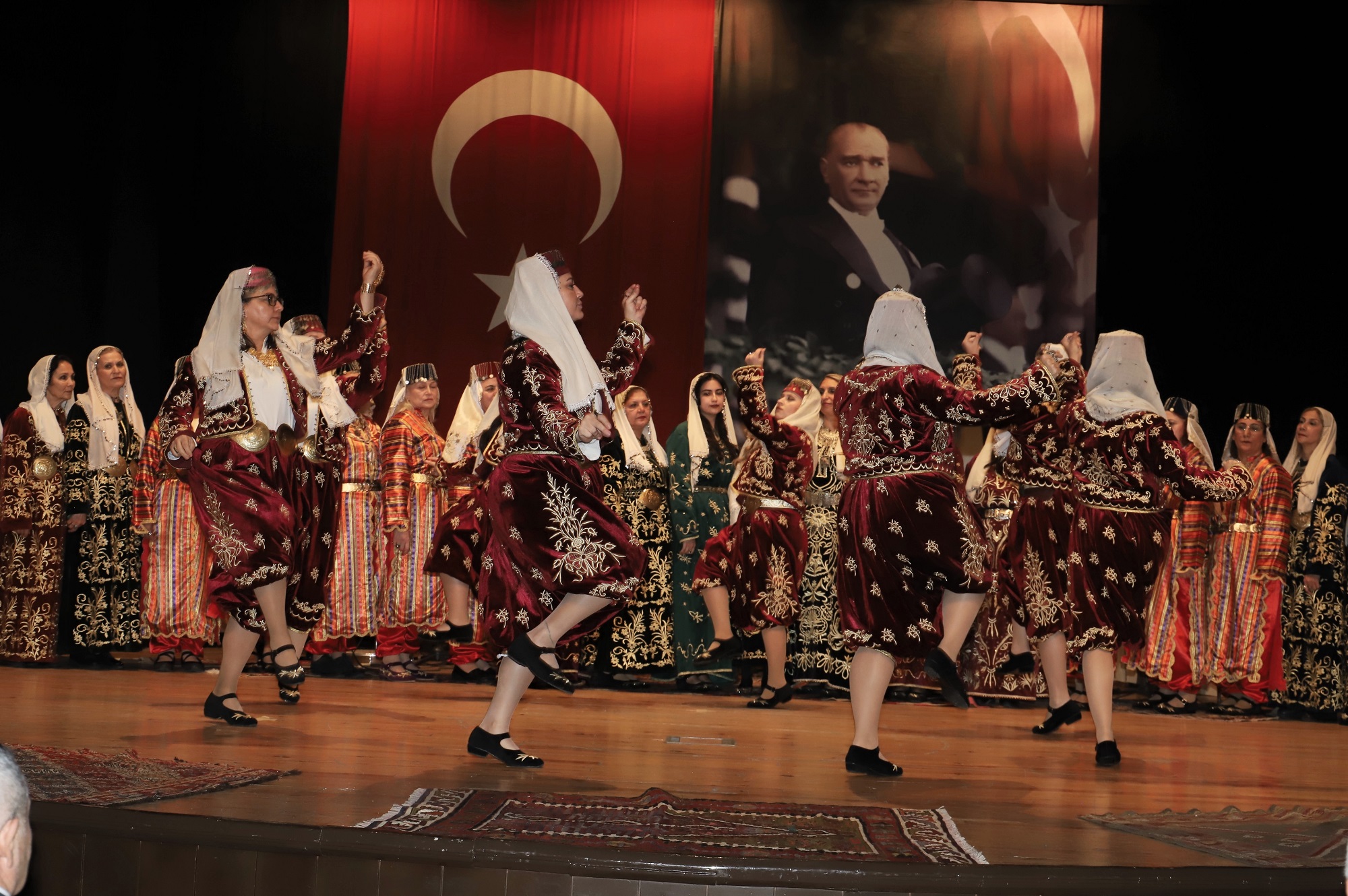 105- yılı (11)