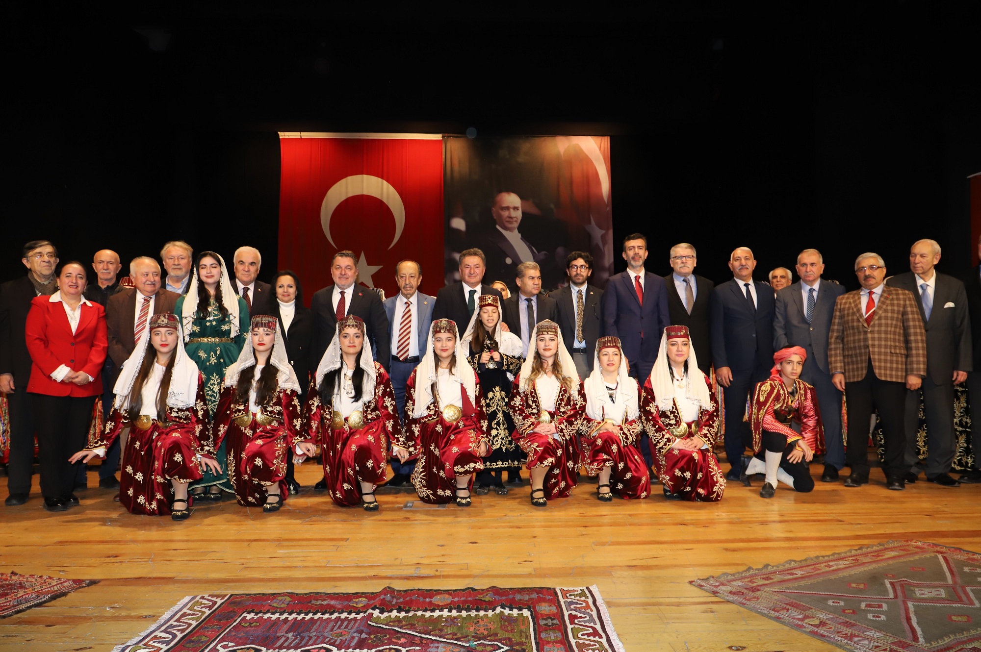 105- yılı (28)