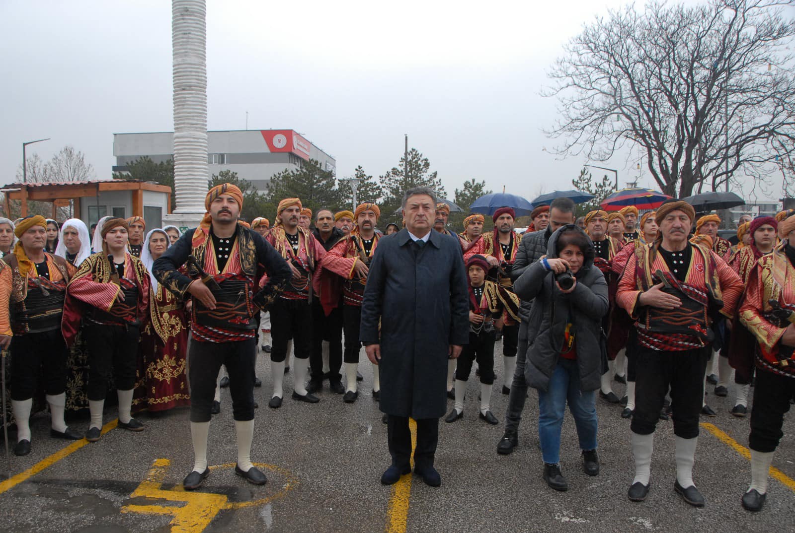 BAYRAK TÖREN İ (14)